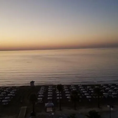 Alex 203 * Larnaca