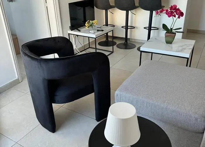 Apartmán Alex 203 *