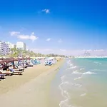 Alex 203 Ларнака