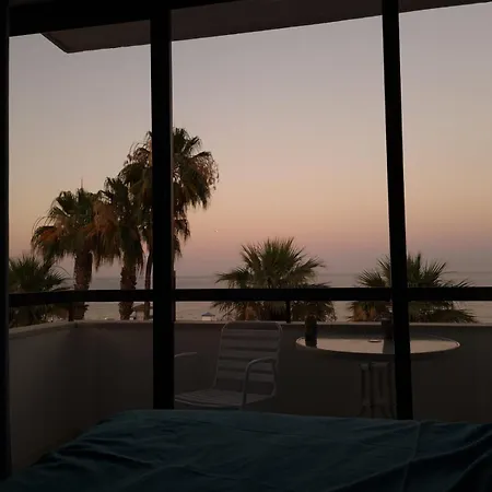 Апартаменты Alex 203 *