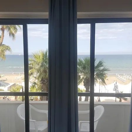 Апартаменты Alex 203 Ларнака