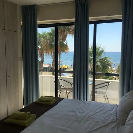 Alex 203 * Ларнака